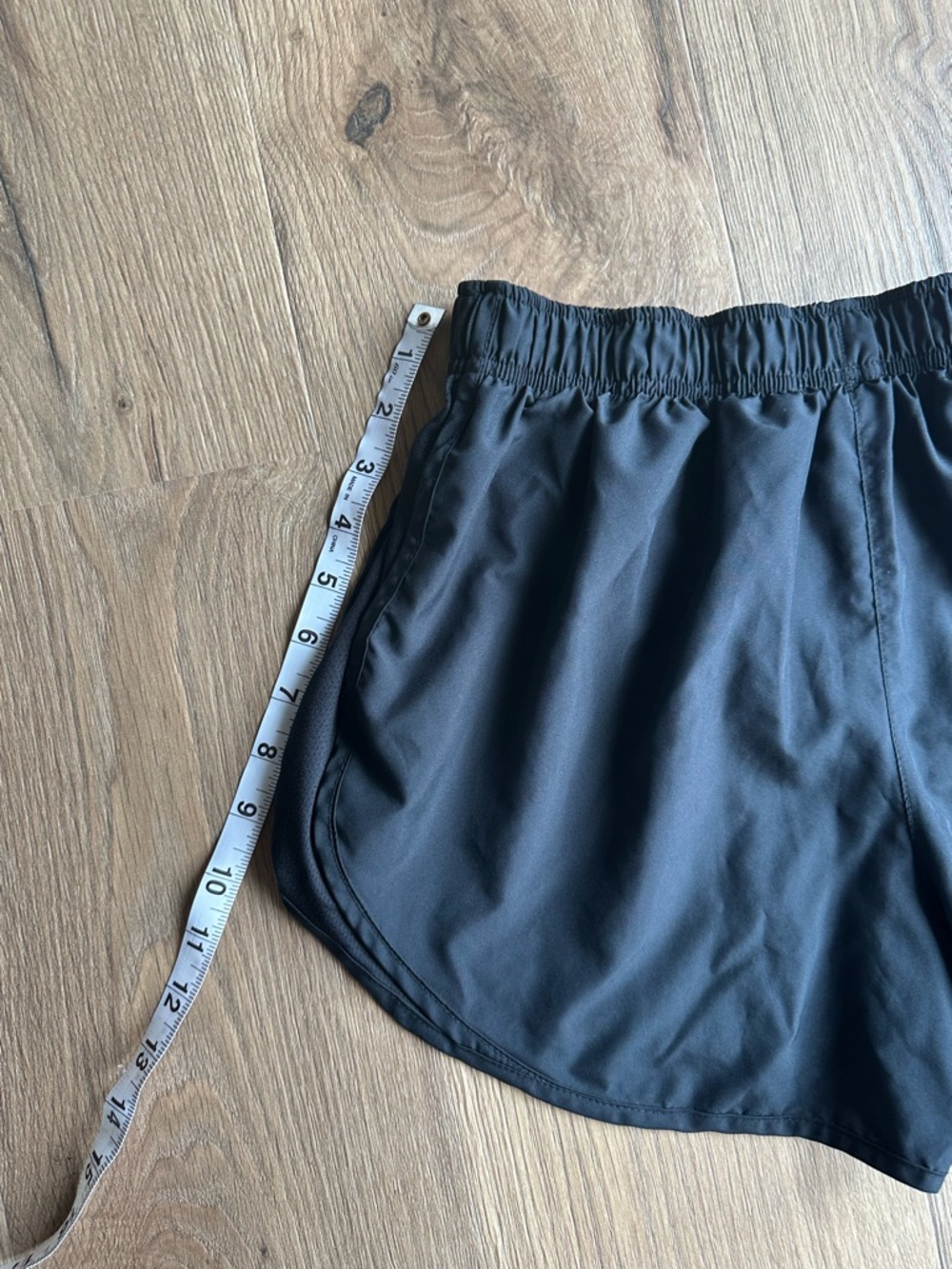 Nike Women’s Black Dri-FIT Running Shorts New - Picture 4 of 5